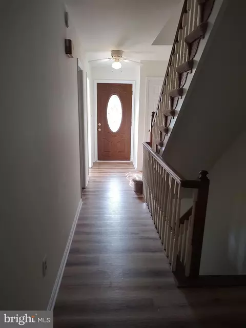 Entry Way - 1256 Masters, Arnold, MD 21012 photo 1 of 5