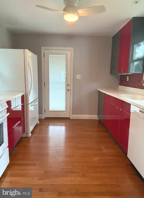 Kitchen - 312 Townsend Ave, Baltimore, MD 21225 photo 1 of 3