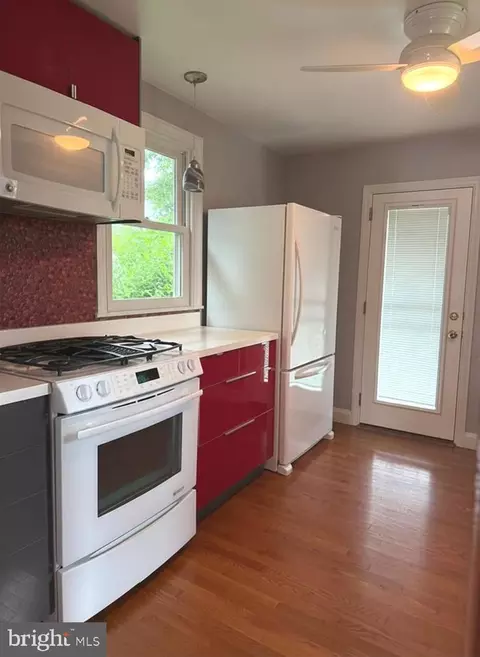 Kitchen - 312 Townsend Ave, Baltimore, MD 21225 photo 3 of 3