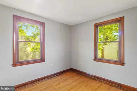 Bedroom - 312 Townsend Ave, Baltimore, MD 21225 photo 2 of 2