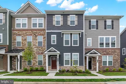 1620 Aster Ln, Hanover, MD 21076