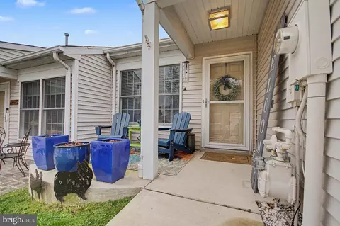 Exterior - 2607 Compass Dr, Annapolis, MD 21401 photo 1 of 8