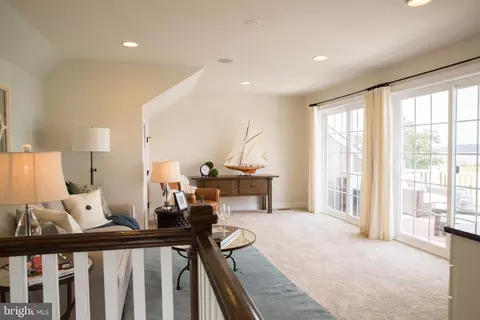 8046 Forest Glen Dr, Pasadena, MD 21122 photo 38