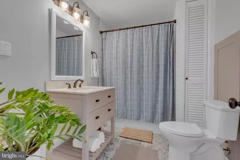 1623 Riverdale Dr, Edgewater, MD 21037 photo 6