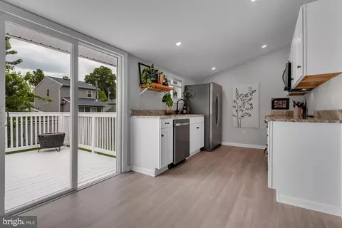 1623 Riverdale Dr, Edgewater, MD 21037 photo 5