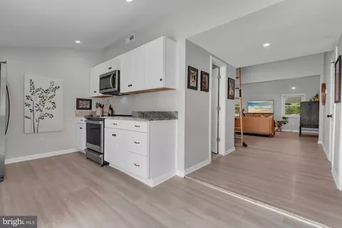 1623 Riverdale Dr, Edgewater, MD 21037 photo 23