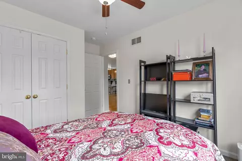Bedroom - 8057 Mayer Ave, Pasadena, MD 21122 photo 2 of 4