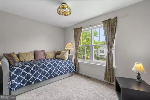 Bedroom - 8057 Mayer Ave, Pasadena, MD 21122 photo 3 of 4