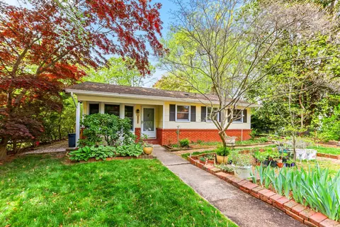 Exterior - 1786 Chesapeake Pl, Pasadena, MD 21122 photo 2 of 11