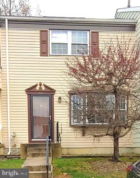 216 Rebecca Ann Ct, Millersville, MD 21108