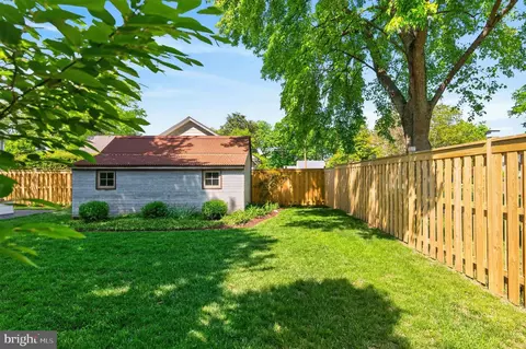 Exterior - 103 Mckendree Ave, Annapolis, MD 21401 photo 13 of 16