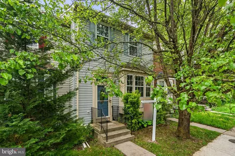 319 Rock Springs Ct, Pasadena, MD 21122