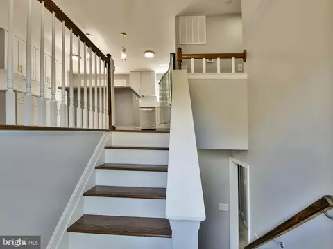 Entry Way - 8139 Windmill Ct, Severn, MD 21144 photo 2 of 7