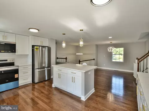 Kitchen - 8139 Windmill Ct, Severn, MD 21144 photo 3 of 8