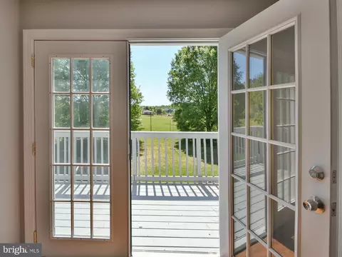 Entry Way - 8139 Windmill Ct, Severn, MD 21144 photo 3 of 7