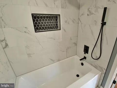 Bath - 8139 Windmill Ct, Severn, MD 21144 photo 1 of 6