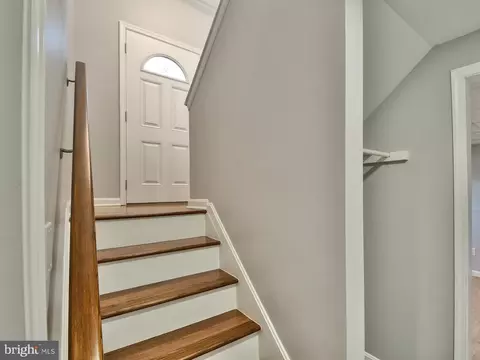 Entry Way - 8139 Windmill Ct, Severn, MD 21144 photo 5 of 7