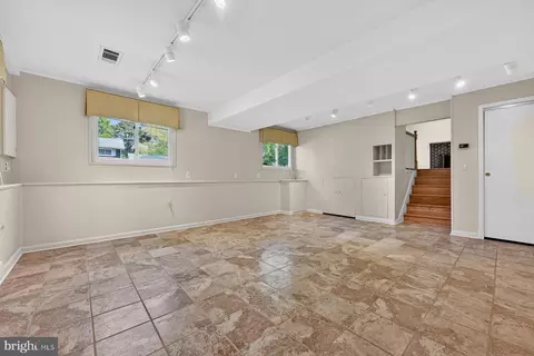 Other - 103 Wainwright Dr, Annapolis, MD 21401 photo 6 of 10
