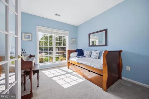 712 Emerald Way #3, Odenton, MD 21113 photo 3