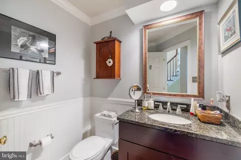 Bath - 1812 Crosspointe Dr, Annapolis, MD 21401 photo 1 of 5