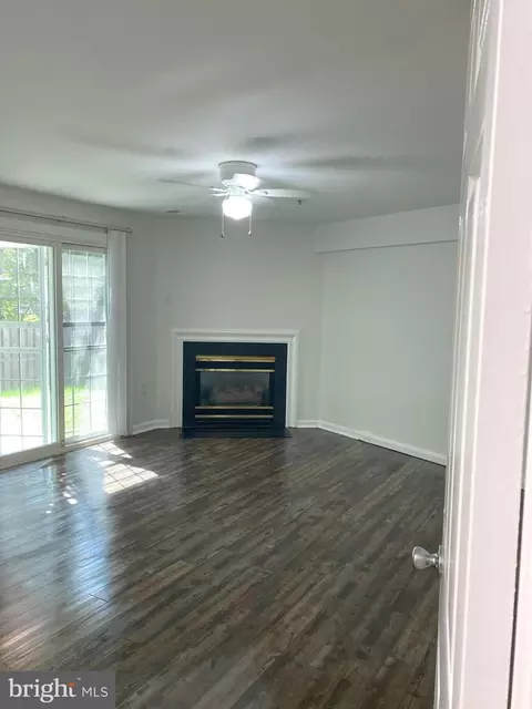 Living - 3436 Littleleaf Pl, Laurel, MD 20724 photo 2 of 2