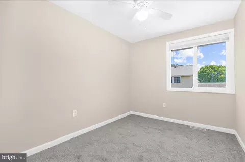 Bedroom - 137 Arundel Rd, Pasadena, MD 21122 photo 5 of 6
