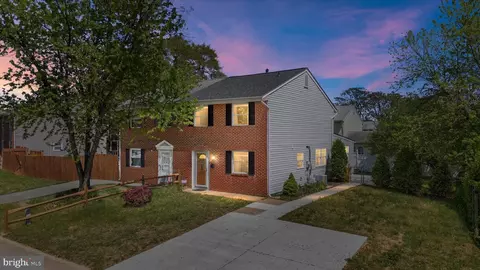 137 Arundel Rd, Pasadena, MD 21122