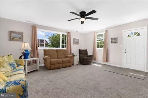 Living - 137 Arundel Rd, Pasadena, MD 21122 photo 1 of 3
