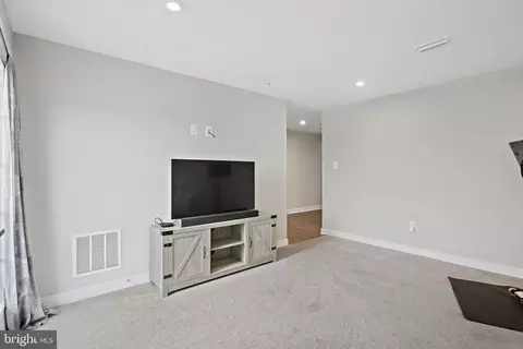 Entry Way - 7818 Mine Run Rd, Hanover, MD 21076 photo 3 of 4