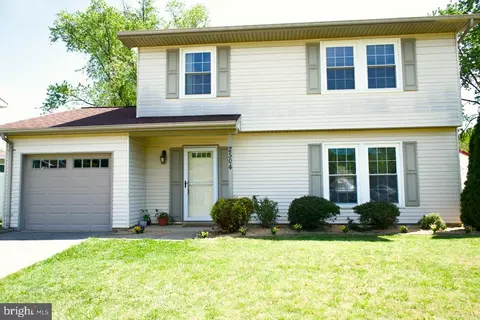 2504 Symphony Ln, Gambrills, MD 21054