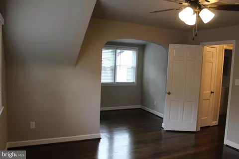Bedroom - 401 Forest Vw, Linthicum Heights, MD 21090 photo 5 of 6