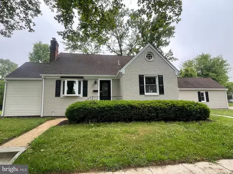 401 Forest Vw, Linthicum Heights, MD 21090