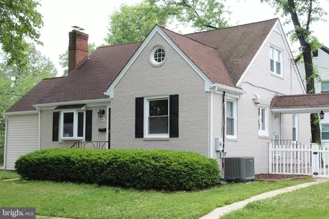 Exterior - 401 Forest Vw, Linthicum Heights, MD 21090 photo 6 of 13