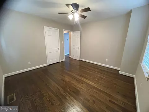 Bedroom - 401 Forest Vw, Linthicum Heights, MD 21090 photo 3 of 6