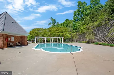 Exterior - 905 Cornell Ave, Annapolis, MD 21401 photo 5 of 6