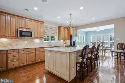 Kitchen - 905 Cornell Ave, Annapolis, MD 21401 photo 5 of 5