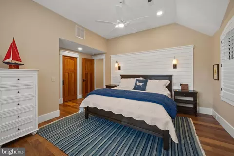 Bedroom - 5 Franklin St, Annapolis, MD 21401 photo 4 of 6
