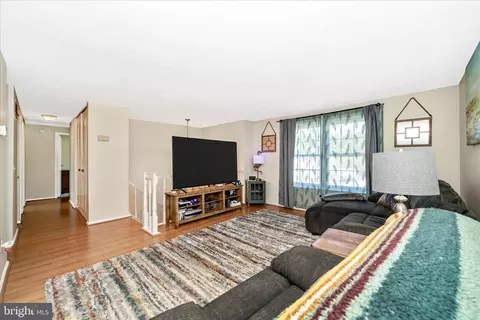 Entry Way - 7709 Siden Dr, Hanover, MD 21076 photo 2 of 3
