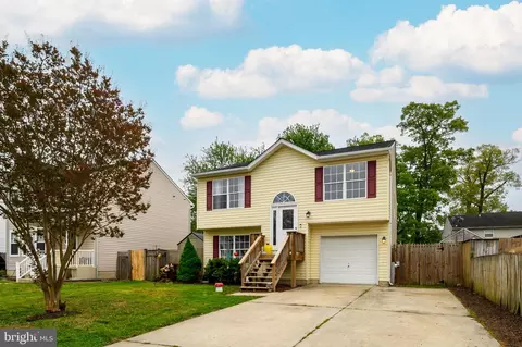 Exterior - 757 209th St, Pasadena, MD 21122 photo 2 of 11