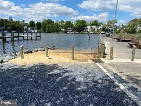 Exterior - 757 209th St, Pasadena, MD 21122 photo 11 of 11