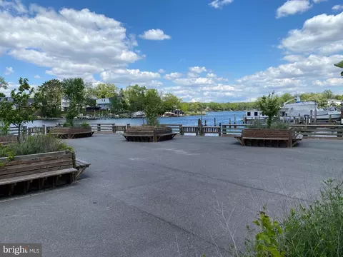 View/Area - 757 209th St, Pasadena, MD 21122 photo 2 of 2