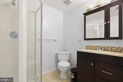 Bath - 404 Peach Ct, Annapolis, MD 21409 photo 2 of 2