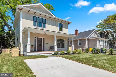 Exterior - 912 Windsor Ave, Annapolis, MD 21403 photo 3 of 8