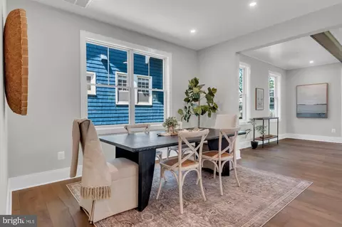 Dining - 912 Windsor Ave, Annapolis, MD 21403 photo 1 of 1