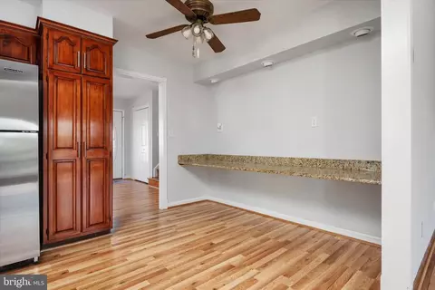 Entry Way - 131 Jackpine Dr, Pasadena, MD 21122 photo 2 of 2