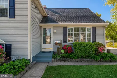 Exterior - 131 Jackpine Dr, Pasadena, MD 21122 photo 3 of 4