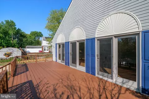 Exterior - 131 Jackpine Dr, Pasadena, MD 21122 photo 4 of 4