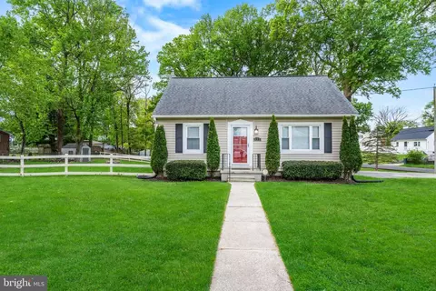 415 Irene Dr, Glen Burnie, MD 21061