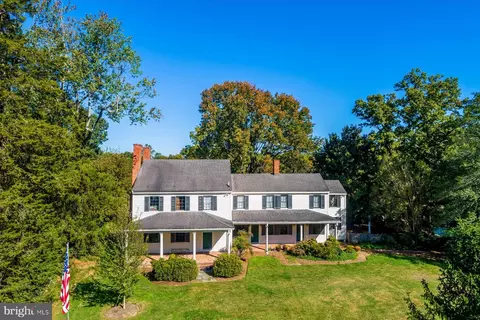 5503 Brooks Woods Rd, Lothian, MD 20711