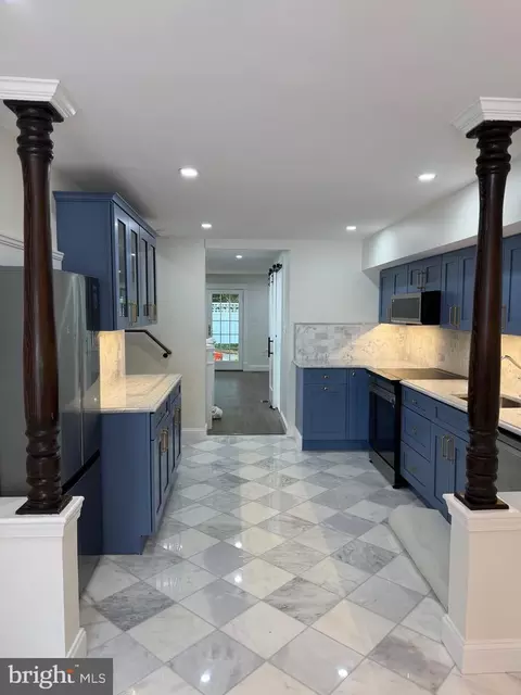 9 College Ave, Annapolis, MD 21401
